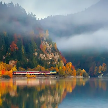 Heavens Embrace - Atelier Pri Slovenskom Raji * Smizany