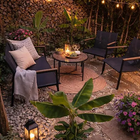 Romanticky Zahradny Domcek S Vecernou Atmosferou Pre 2 Slovensky Raj Vakantiehuis